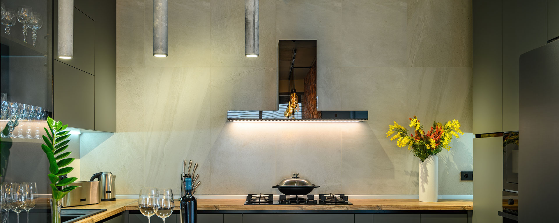 Small Kitchen Paint Colours That Make Your Space Feel Larger